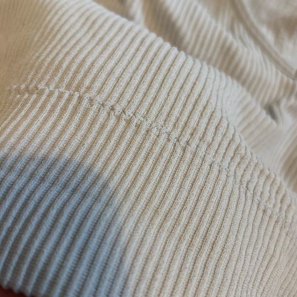 Gray Ribbed Tank Top - Picture 4 of 4